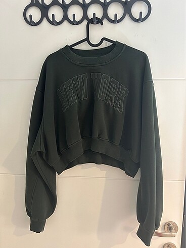 ZARA SWEATSHİRT