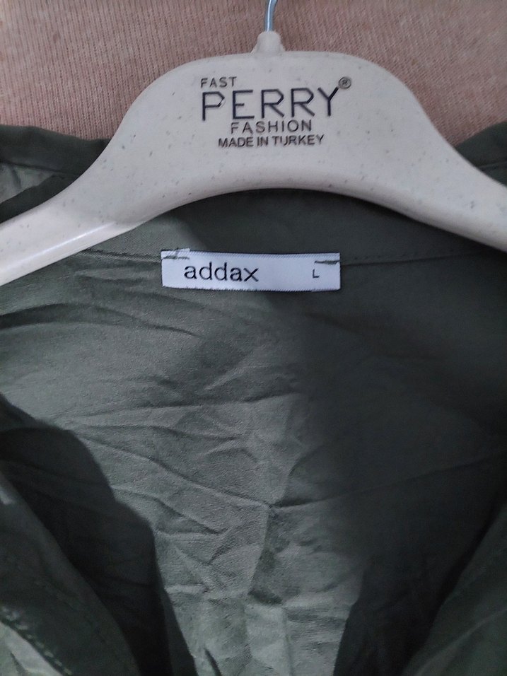 Düğmeli Gri Keten Kadın Gömlek ETİKETLİ - Görsel 2