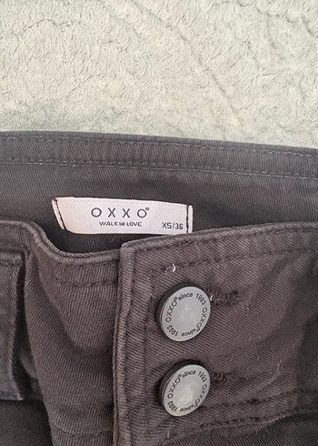 Kadın Siyah Salaş Midi Kumaş Pantolon - Görsel 3