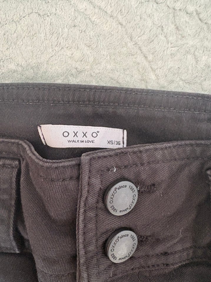 Kadın Siyah Salaş Midi Kumaş Pantolon - Görsel 3