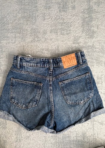 Gri Düğmeli Mini Denim Şort - Görsel 2