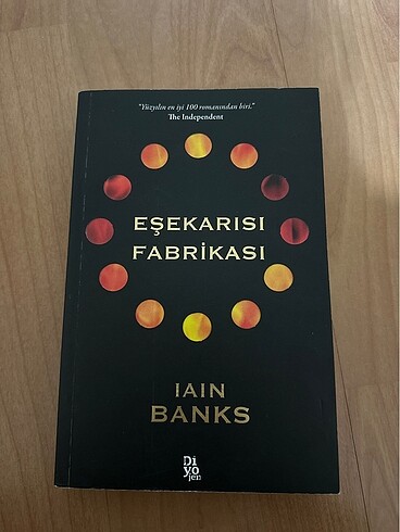 Eşekarısı Fabrikası Kitap