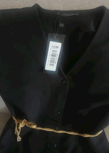 Siyah Midi Kemerli V Yakalı Kadın Elbise - Görsel 3