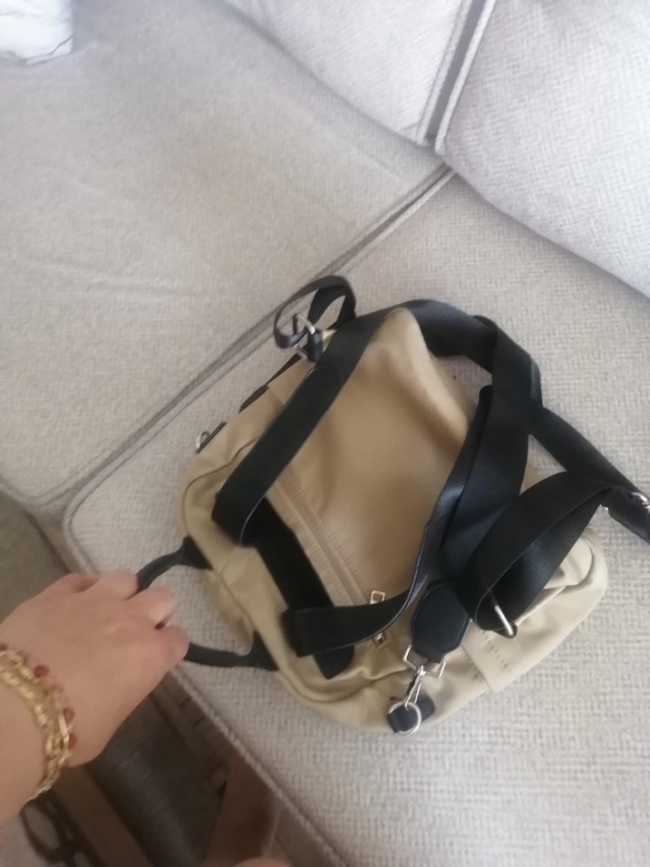 Gri Fermuarlı Kadın Sırt Çantası - Görsel 2