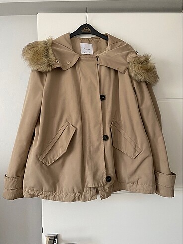 Mango İçi Peluş Mont
