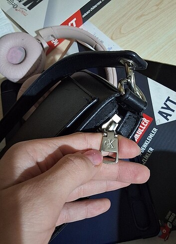 Beden Orijinal Calvin Klein Baget Çanta
