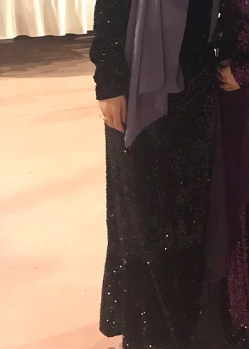 36 Beden Siyah Parlak Uzun Kollu Kadın Abiye Elbise