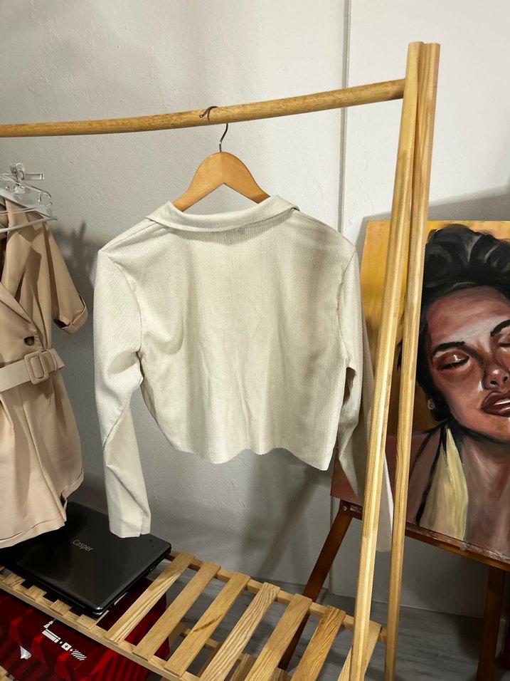 Bej Düğmeli Keten Kadın Gömlek - Görsel 3