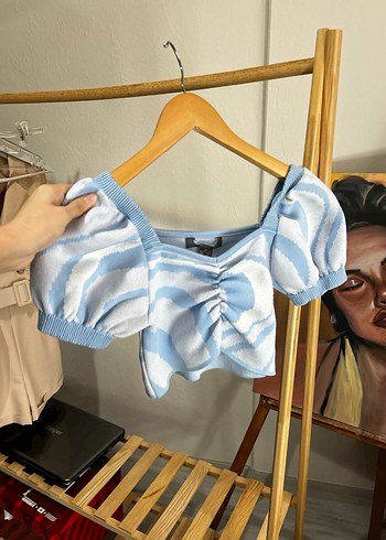 Mavi Piliseli Kısa Bağlama Desenli Bluz - Görsel 5