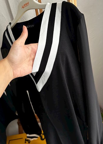 Kadın Siyah V Yaka Pamuklu Triko Kazak - Görsel 4