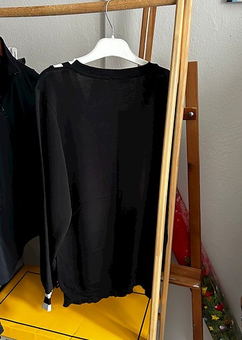 Kadın Siyah V Yaka Pamuklu Triko Kazak - Görsel 6