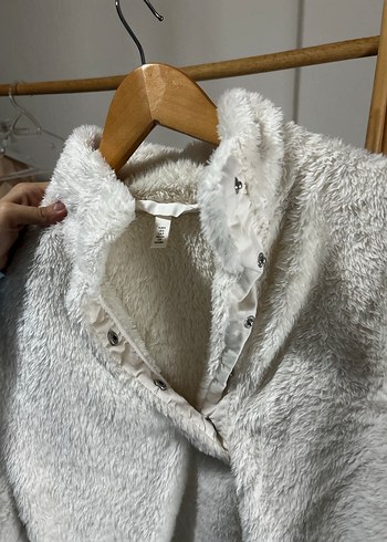 Beyaz Yüksek Yakalı Kadın Sweat - Görsel 4