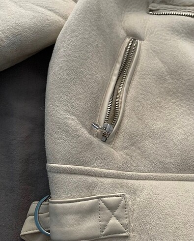 s Beden STRADIVARIUS BİKER CEKET KREM