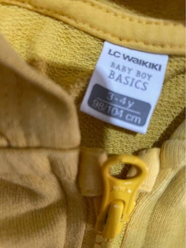 LC Waikiki 3-4 yaş sweatshirt