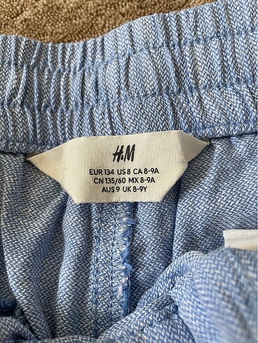 H&M 8-9 yaş şort