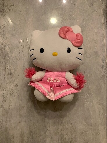 hello kitty (ty)