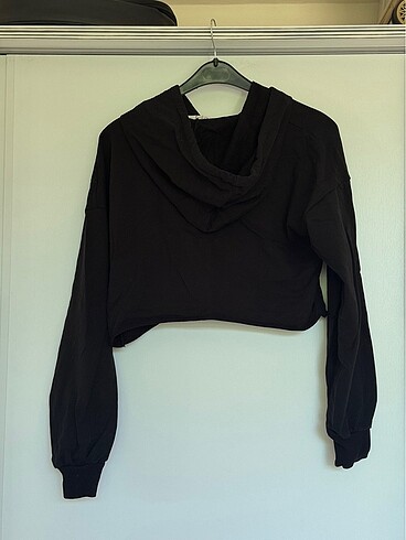 crop sweat