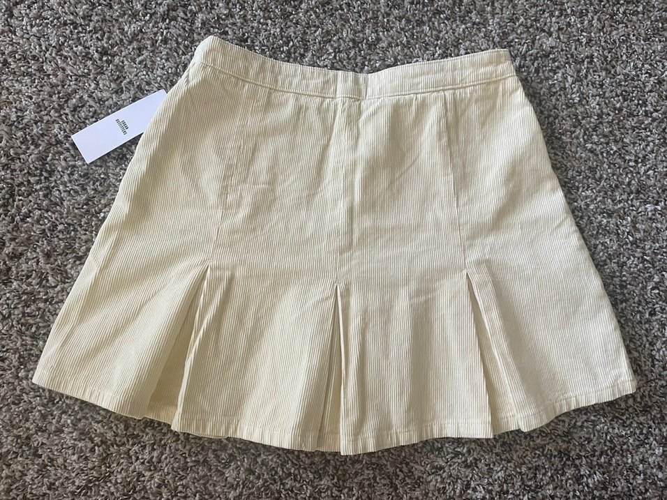 Urban Outfitters Etek — görsel 3/6