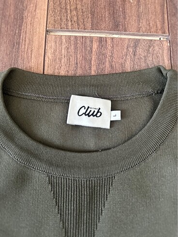 l Beden Club sweat