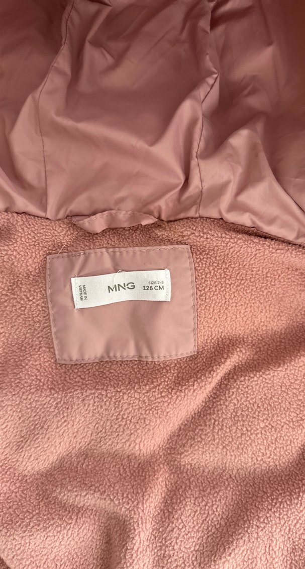 Kız Çocuk Kapüşonlu Pembe Yelek - Görsel 3