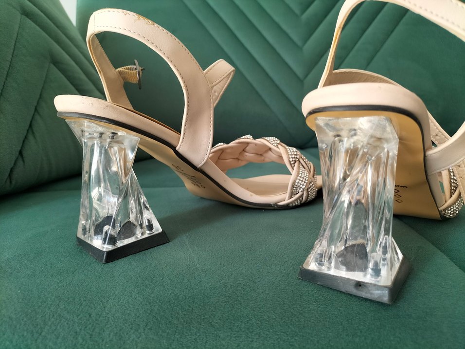Bej Taşlı Topuklu Kadın Ayakkabı - Görsel 4