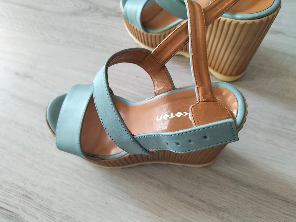 Mavi Pastel Dolgu Topuklu Kadın Sandalet - Görsel 5