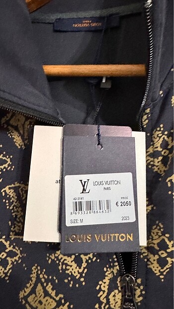 Louis Vuitton Eşofman Takımı - Görsel 8