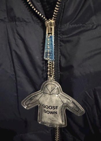 Prada Mont - Görsel 5