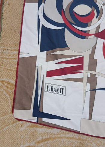 Kadın Çok Renkli Baskılı Retro Eşarp - Görsel 2