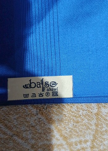 Kadın Mavi Saten Şal - Görsel 2