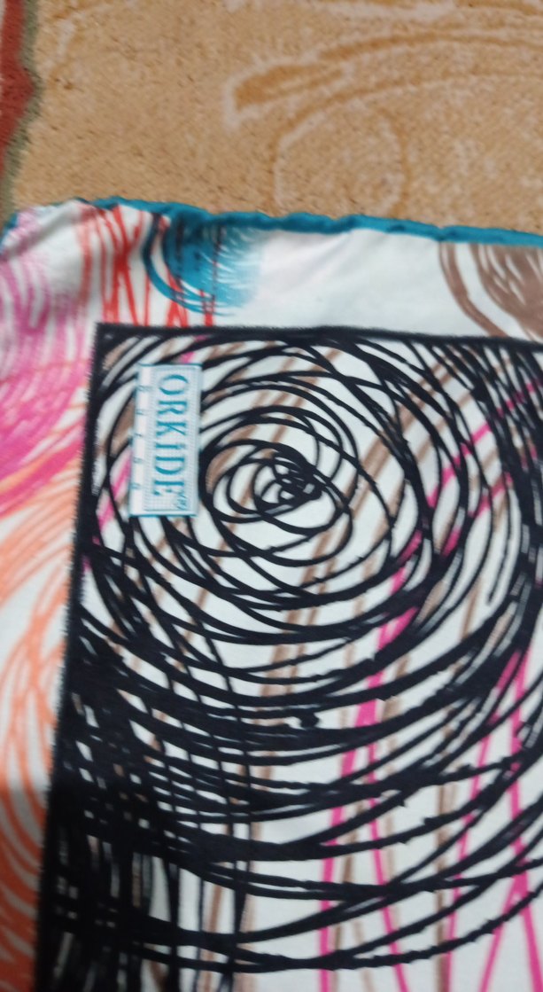 Renkli Retro Kadın Fular - Görsel 2