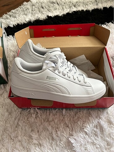 37 Beden beyaz Renk Puma s