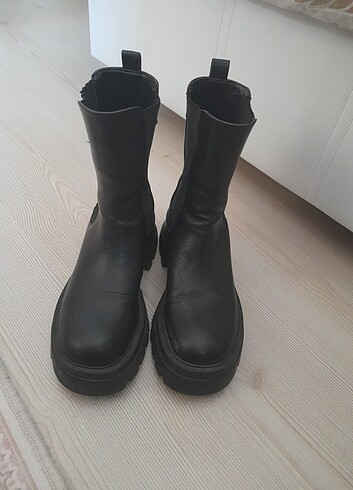 36 Beden Zara tabanlı bot