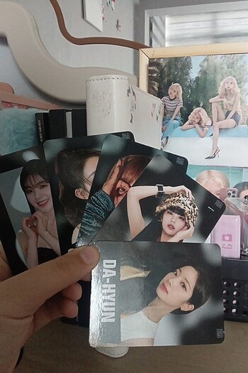Kpop collectibles photocard 