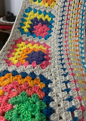 El Yapımı Renkli Bohem Örgü Kadın Atkı - Görsel 3