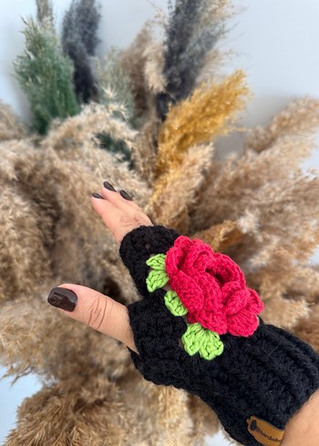 Pembe Çiçekli Örgü Eldiven - Görsel 2