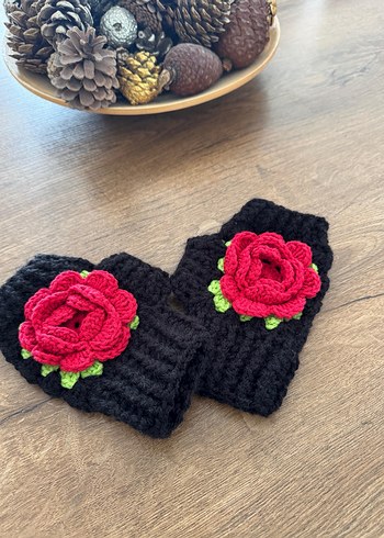 Pembe Çiçekli Örgü Eldiven - Görsel 3