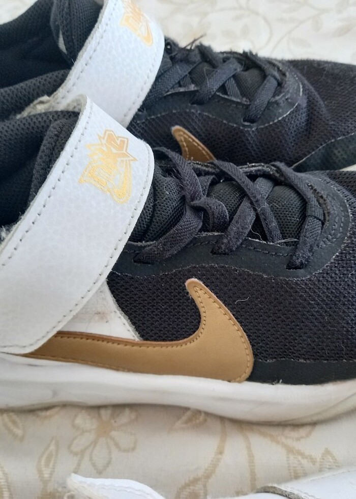 nike 32 no fiyati 900 TL dir - Görsel 3
