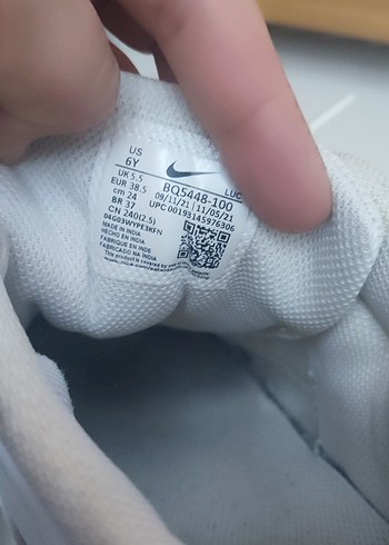 Beyaz Bağcıklı Kadın Spor Ayakkabı - Görsel 4