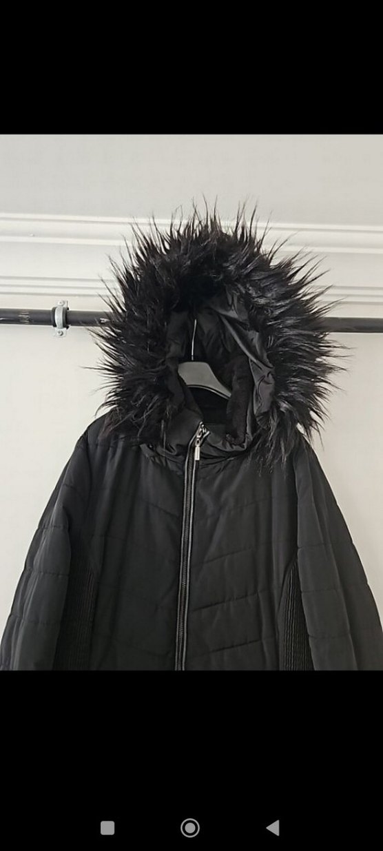 Kürk Detaylı Siyah Kadın Uzun Kışlık Mont - Görsel 2