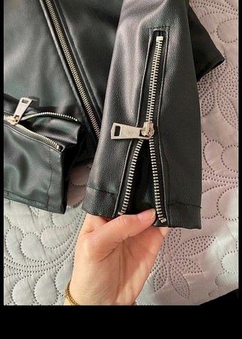 Siyah Kısa Deri Biker Ceket - Görsel 2