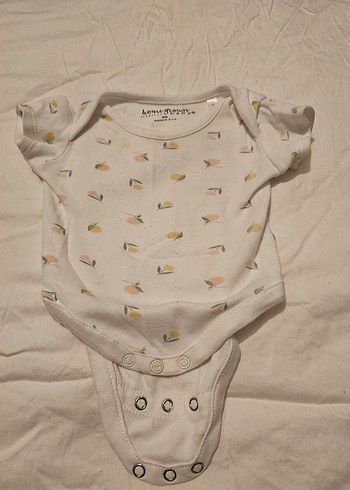 Zıbın Kısa Kollu Beyaz Desenli bebek bady - Görsel 2