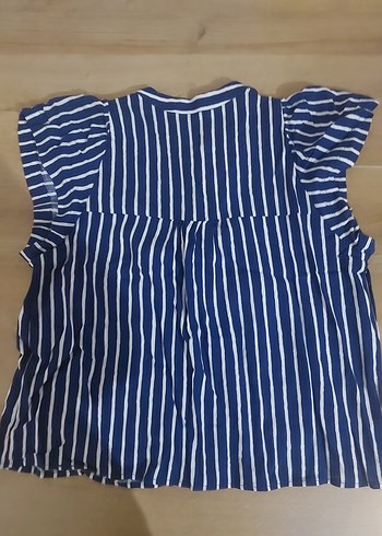 Zara Marka Düğmeli V Yaka Kısa Kollu Mavi Çizgili Gömlek - Görsel 3