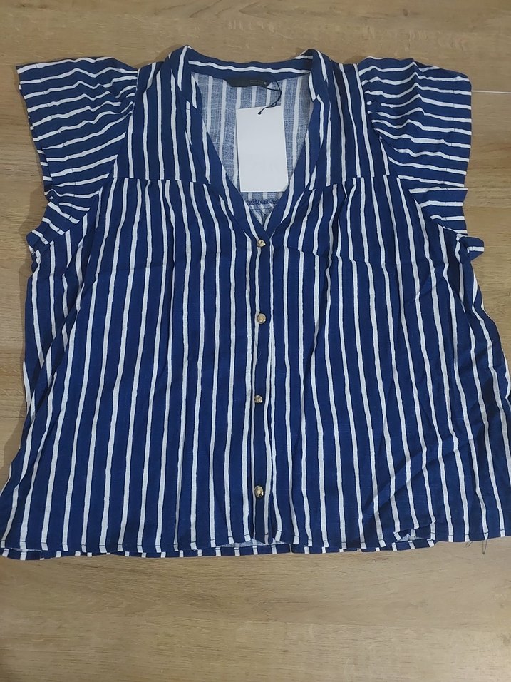 Zara Marka Düğmeli V Yaka Kısa Kollu Mavi Çizgili Gömlek - Görsel 2