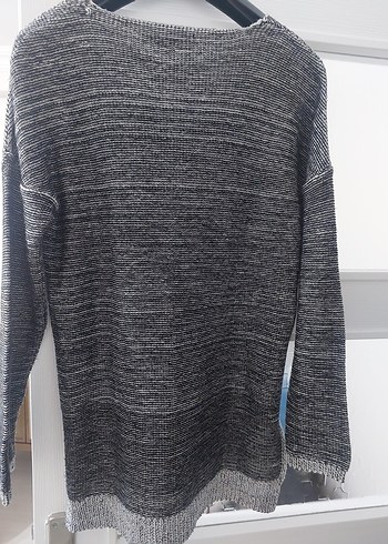 Koton Marka Gri Örgü Kafatası Desenli Kadın Kazak - Görsel 3