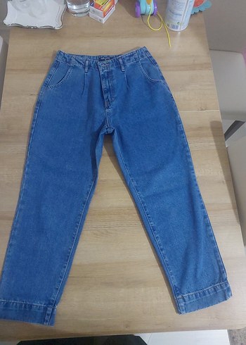 LC Waikiki Marka Rahat Kesim Kadın Denim Pantolon - Görsel 3