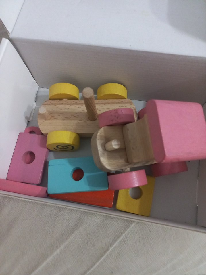 Ahşap Bloklu Vagonlu Tren Oyuncak - Görsel 5