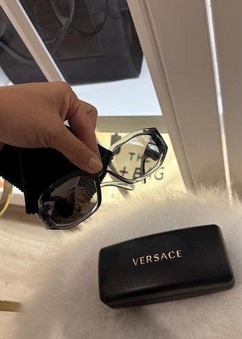 Versace Versace Kadın Klasik Gold Tokalı Gözlük