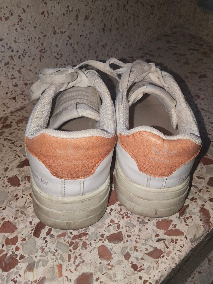 Beyaz Bağcıklı Kadın Spor Ayakkabı - Görsel 4