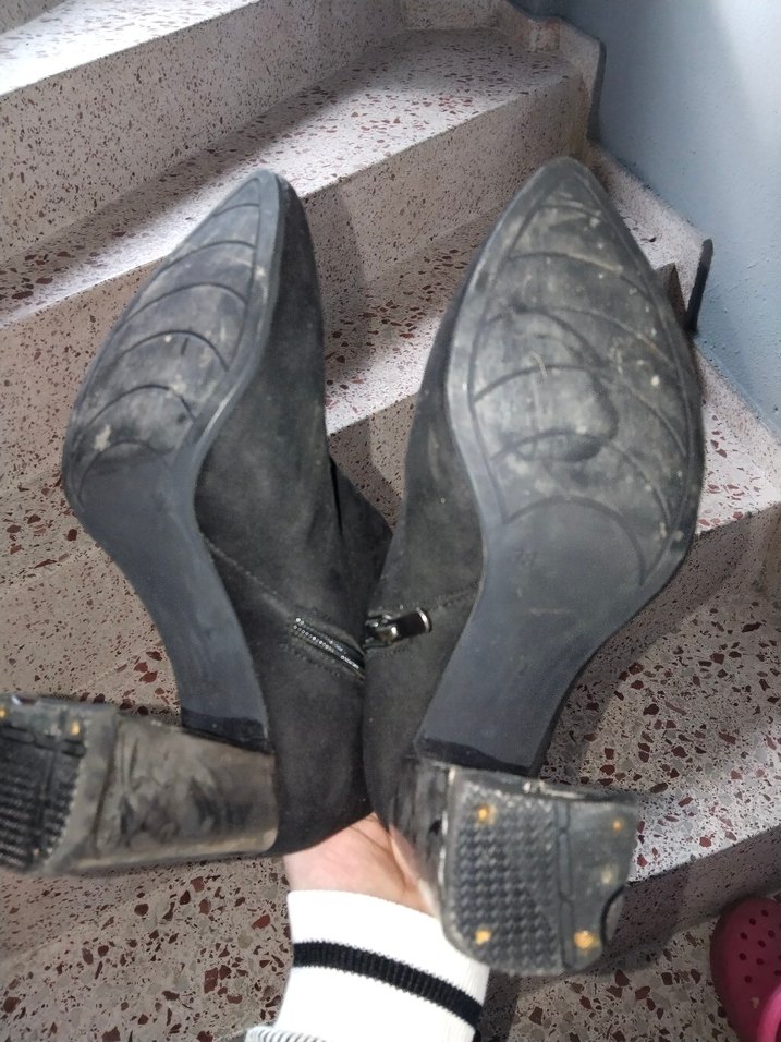 Siyah Süet Tokalı Blok Topuklu Kadın Bot - Görsel 4